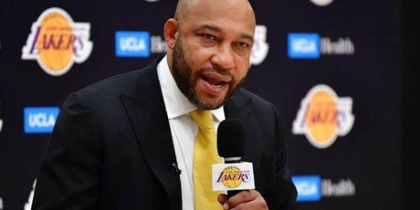 【观察】湖人新帅透露了哪些事？韦少留队已成必然！