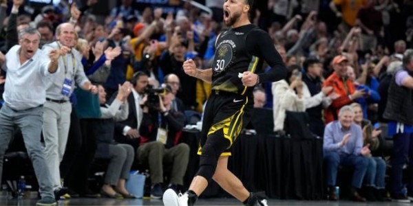 kaiyun.com-35岁只是逗号！库里还有油 还有对冠军的贪婪欲望