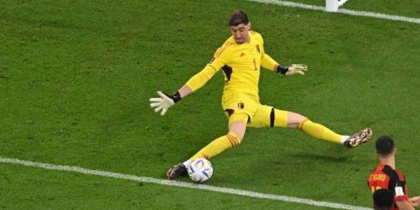 比利时“百岁山”难阻冲击，库尔图瓦守住最后底线